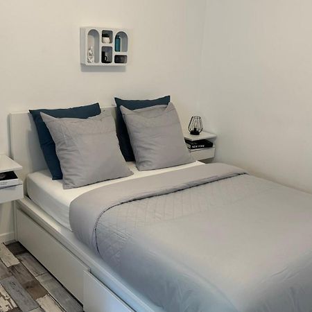 Chic Et Cosy Appartement Epure - T3 Courcouronnes Exterior photo